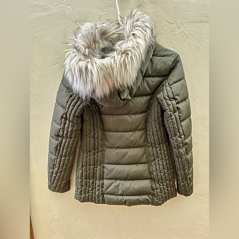 Nautica hunter green Puffer Jacket with faux Fur hood - Picture 4 of 9